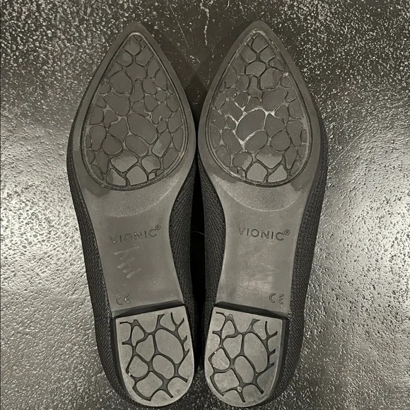 Vionic Dahlia Black Ballet Skimmer Flat Size 7.5 - Picture 13 of 15